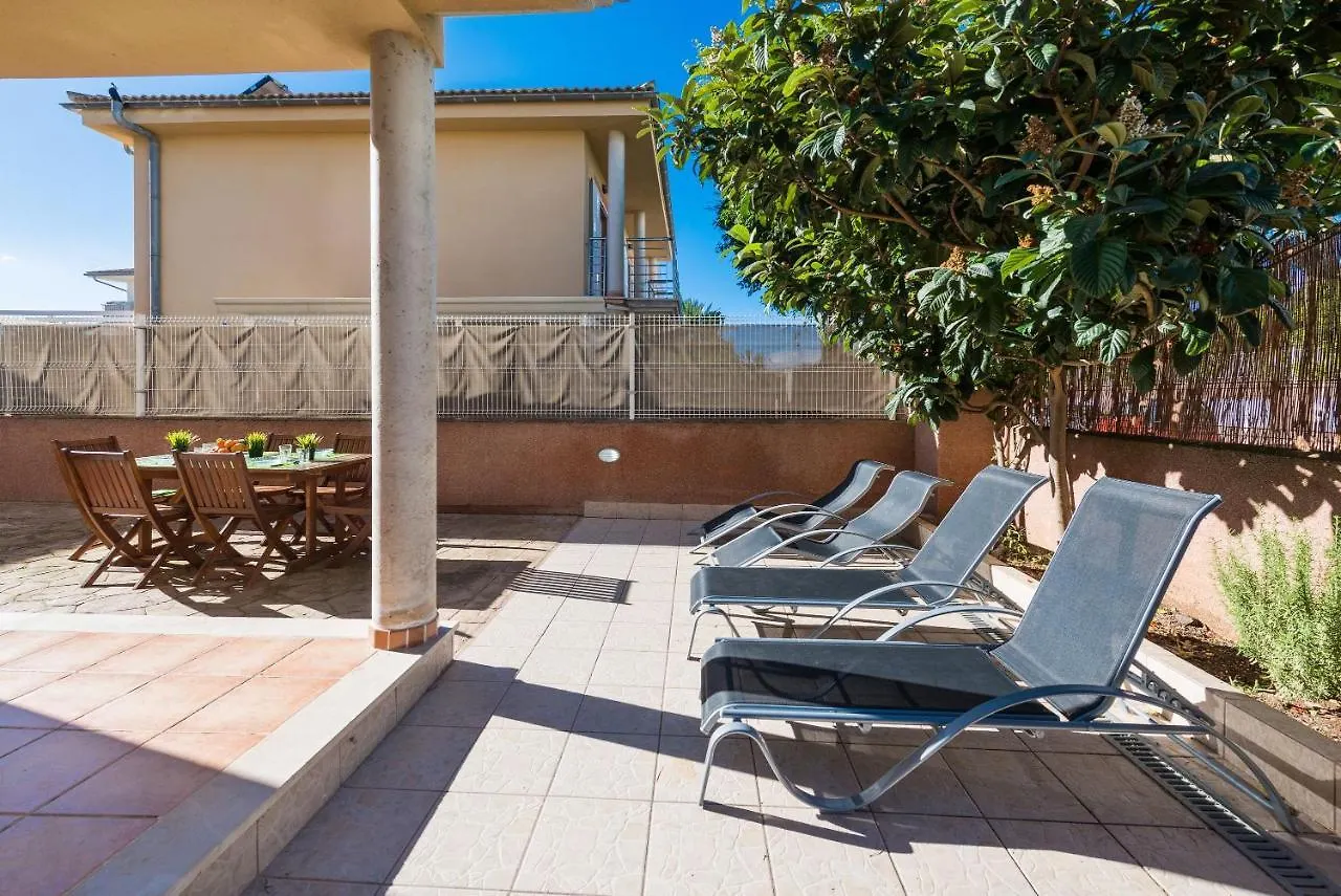 Chalet En Puerto De Alcudia Villa Spain