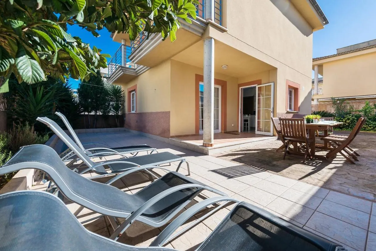 Chalet En Puerto De Alcudia Villa